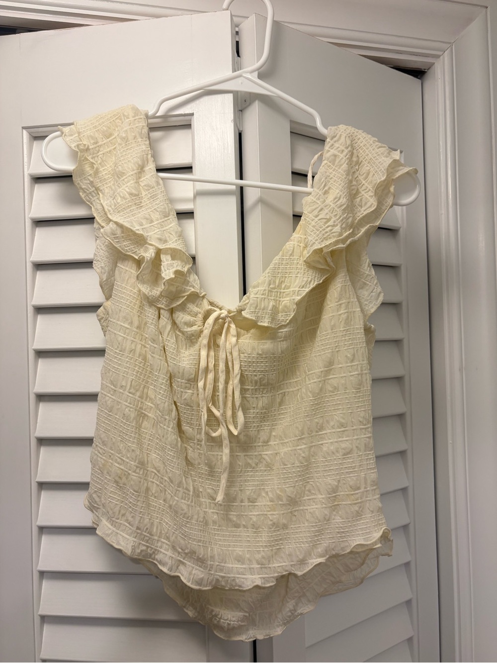 Free People Love You More Ruffle Top Ivory Size Medium - Picture 3 of 5